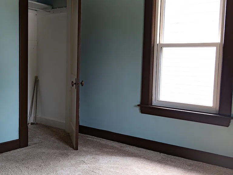 321 Ann St NE — Photo 15