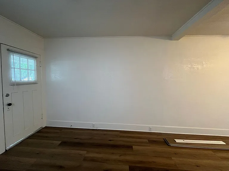 1434 Pine St — Photo 4