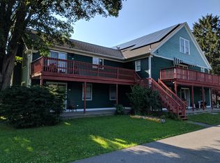 22 S Main St APT S2, Sunderland, MA 01375