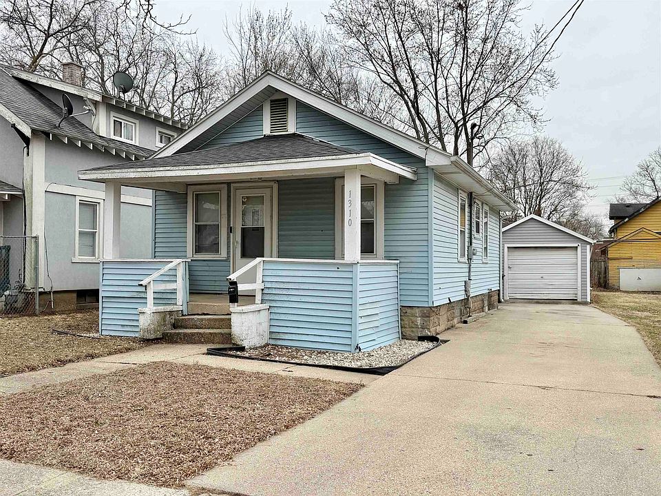 2nd image of 1310 Randall St