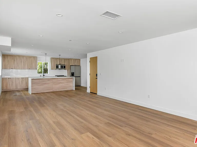4301 N Tujunga Ave — Photo 11