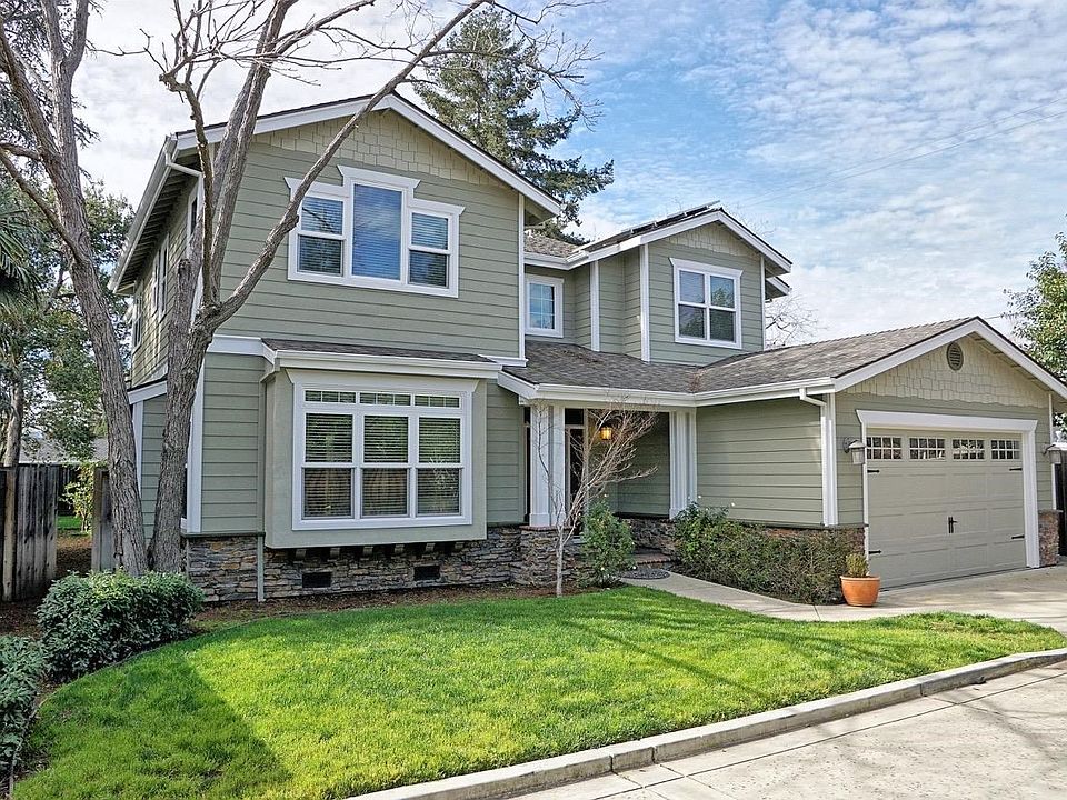1st image of 55 Catalpa Ln