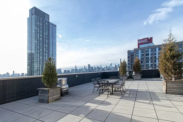 Rented by NY Space Finders Inc. | media 11