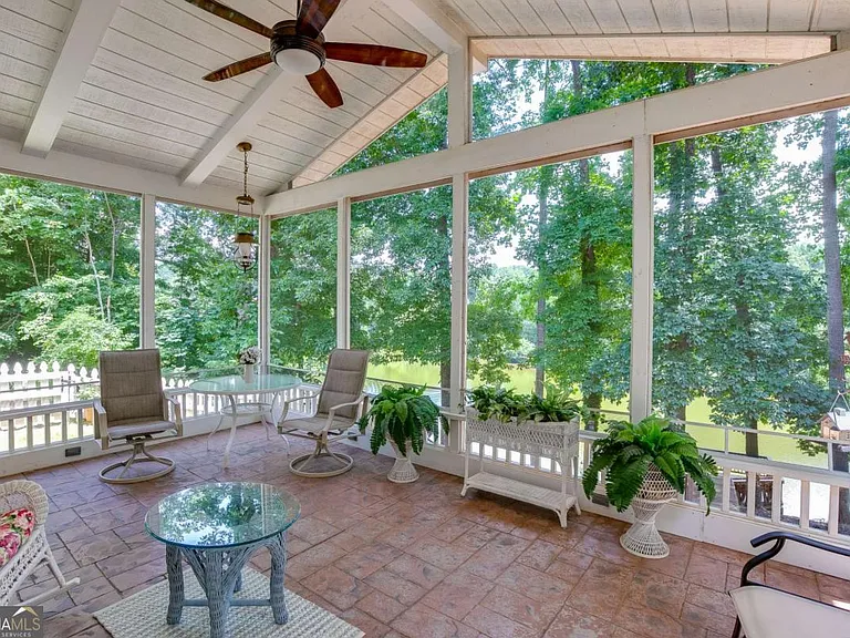 6440 Deep Woods Ct — Photo 34