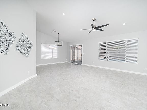 3rd image of 9165 W MARCONI Avenue