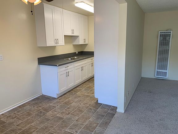 2nd image of 812 S Glendale Ave APT 26