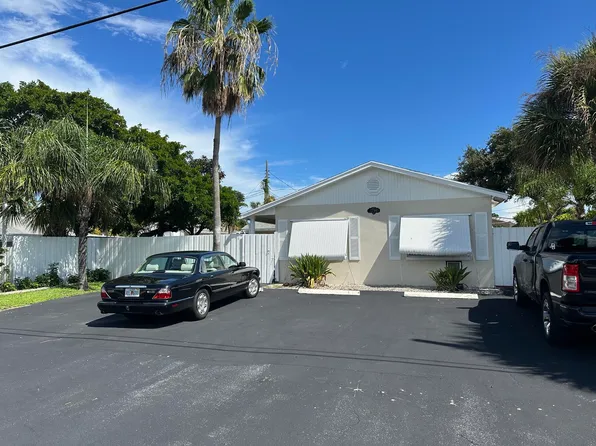 1791 Juno Rd #5, North Palm Beach, FL 33408
