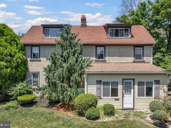 1225 E Washington Ln, Philadelphia, PA 19138