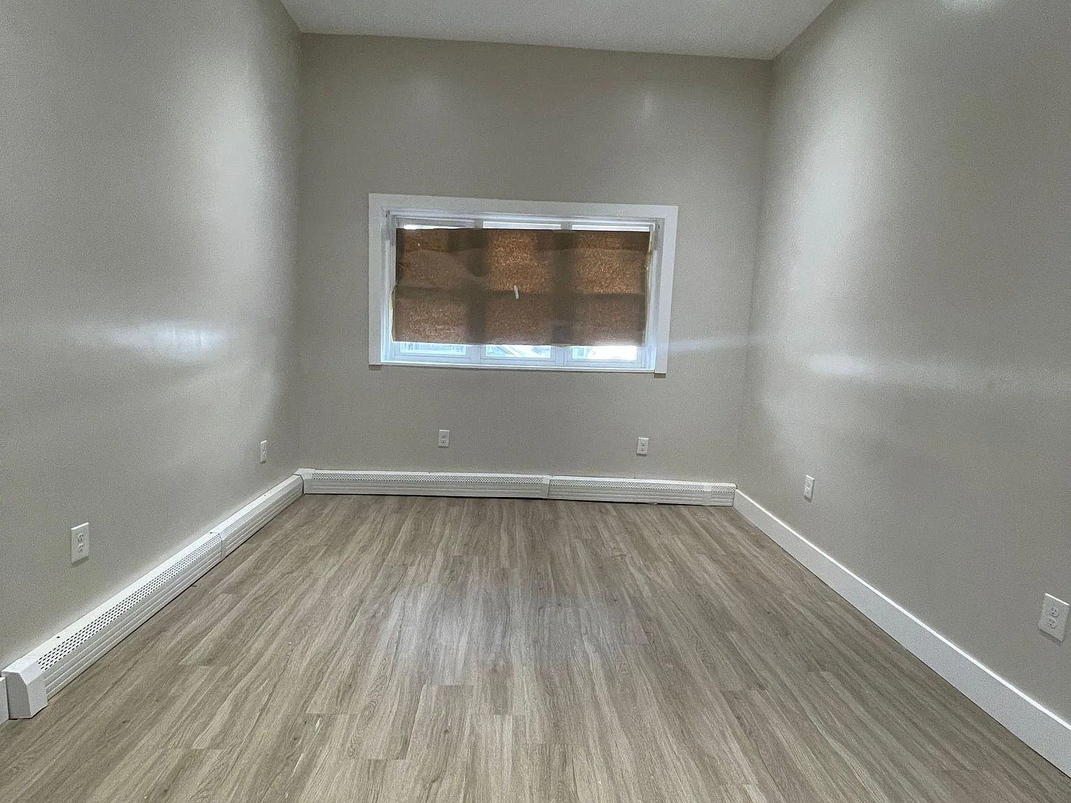 Studio, 500 sqft, $1,850 — Photo 3