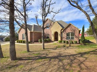 7501 Stone Valley Cir, Edmond, OK 73034