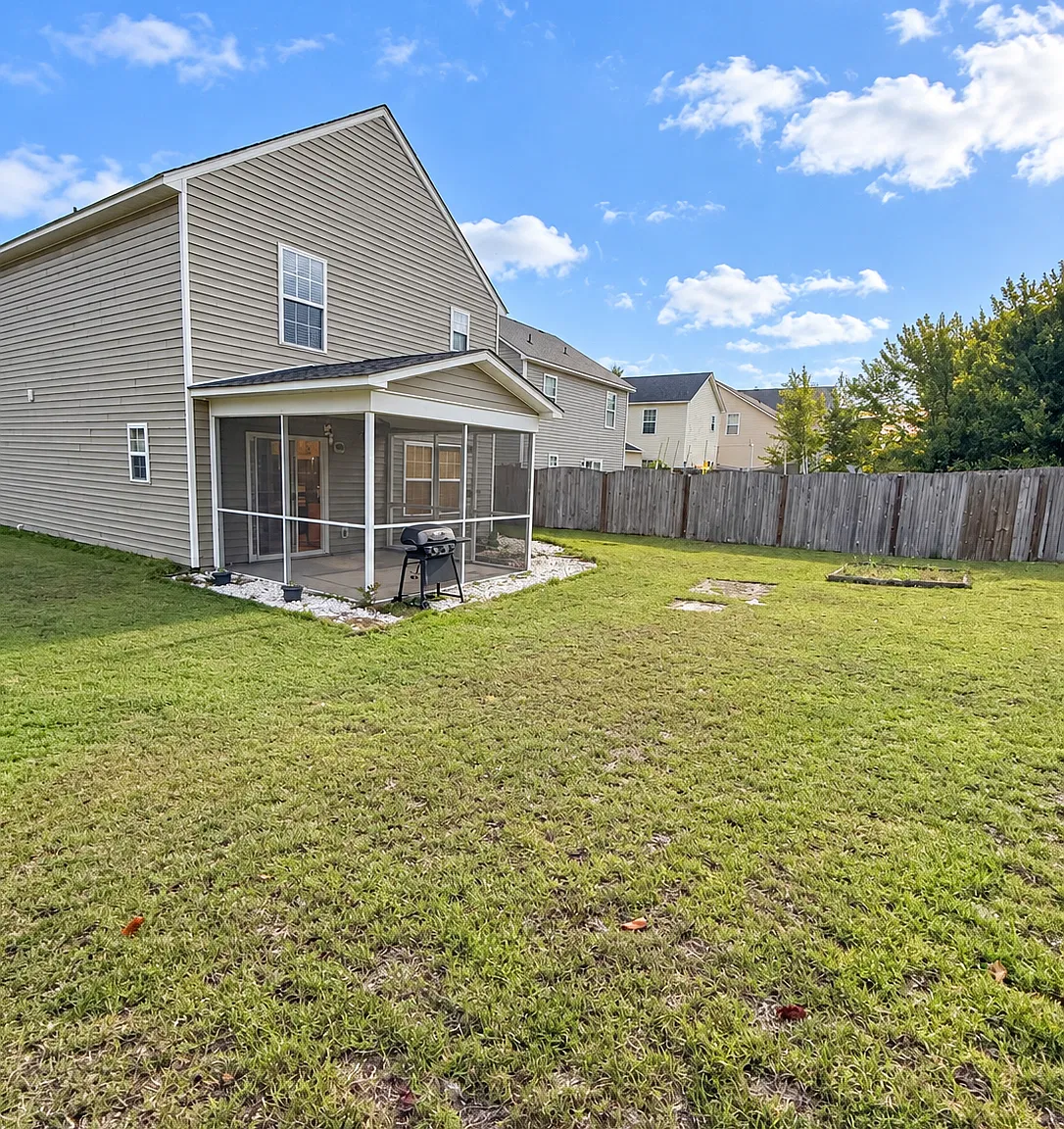 3 bed, 2.5 bath, 1656 sqft, $1,875 — Photo 3