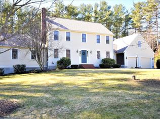 10 Pheasant Run Rd, Lakeville, MA 02347