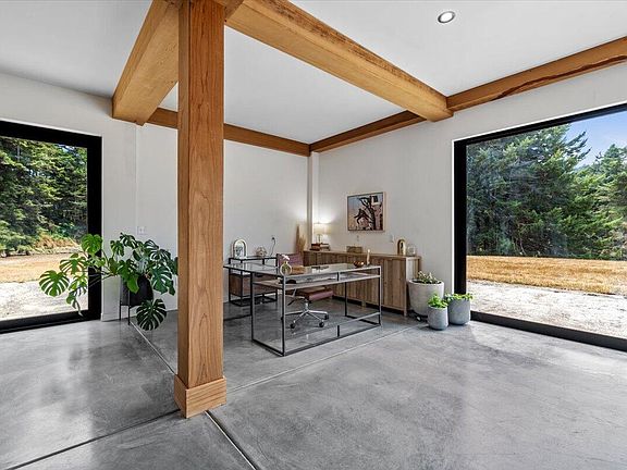 15th image of this home