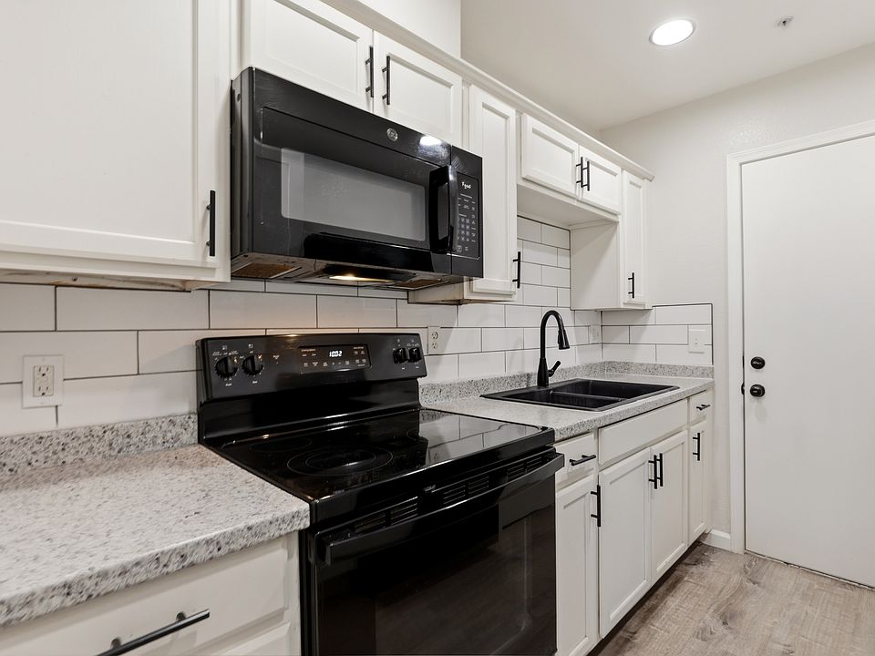 1st image of 840 E Turney Ave APT 3