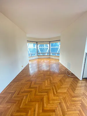 Rented by NY NY Condo, Inc | media 6