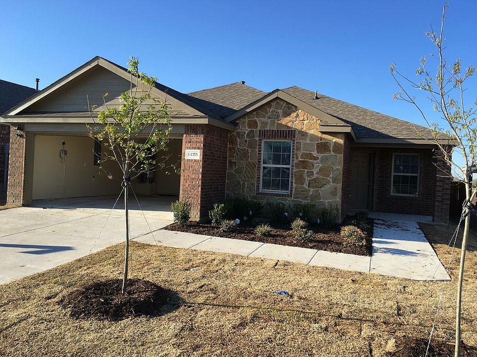 1st image of 1426 Meadow Creek Dr