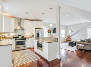 38 Westgate Rd SUITE 2, West Roxbury, MA 02132