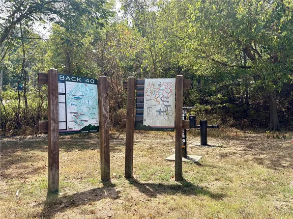 3 Burn Ln #3, Bella Vista, AR 72714