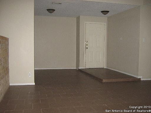 3rd image of 4411 Valleybrook
