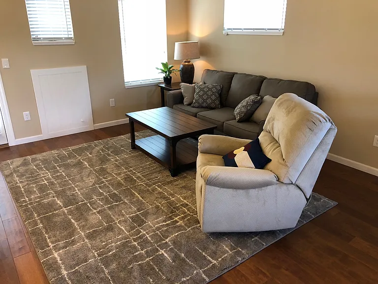 30 Glassier Ln — Photo 2
