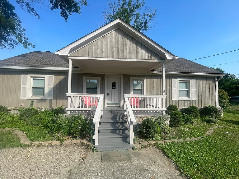 5211 River Rd — Photo 3