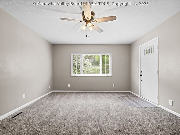 5th image of 60 Dunbar Ave