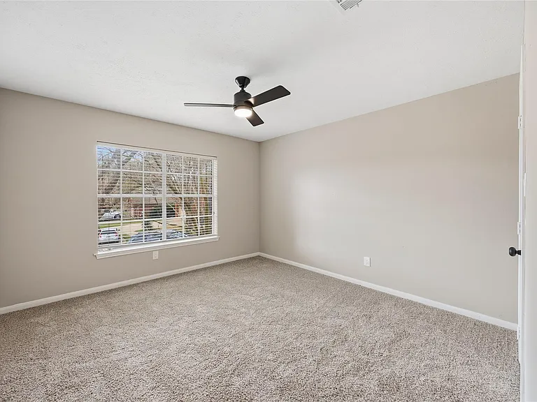 3522 Pecan Mill Dr — Photo 8