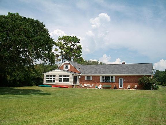 4th image of 109 Mary Ln