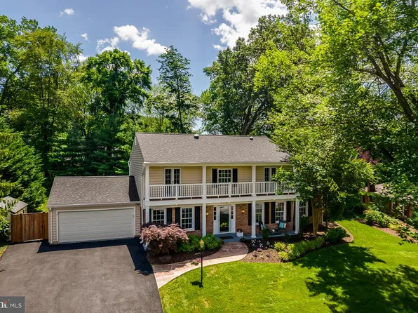 4504 Sunflower Dr, Rockville, MD 20853