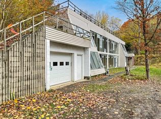 24 Miner St, Warsaw, NY 14569