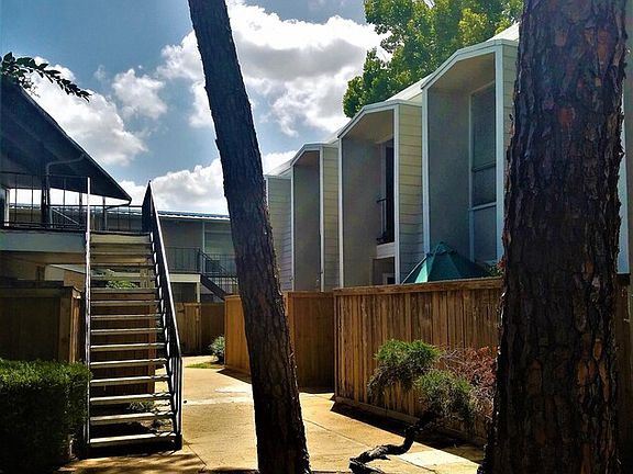 4th image of 2806 T C Jester Blvd #3021