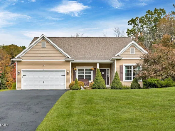 1 Mallard Place, Mechanicville, NY 12118
