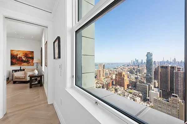 Sold by William Raveis Real Estate | media 5