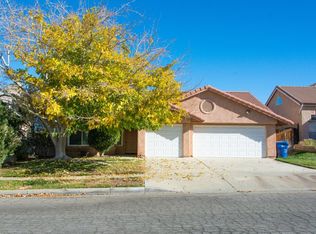 38766 Juniper Tree Rd, Palmdale, CA 93551