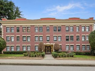 1009 W 10th Ave #204, Vancouver, BC