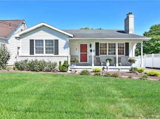66 Furlen Ct, Hubbard, OH