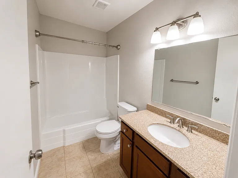 4701 Carmonita Ln — Photo 24