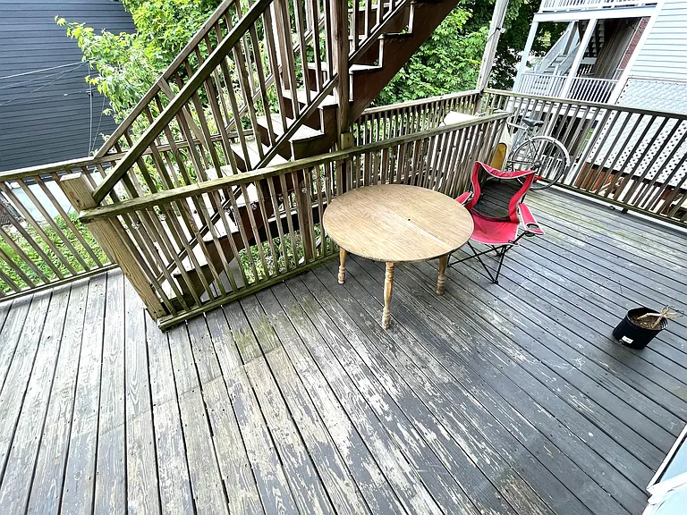 367 Maverick St #2 — Photo 7