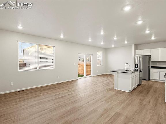 7th image of this home