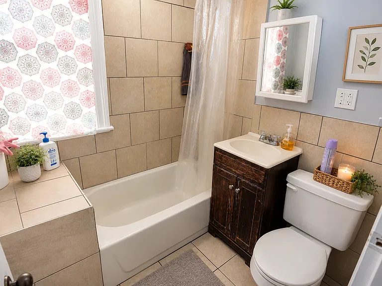 10 Brackett St #2 — Photo 8