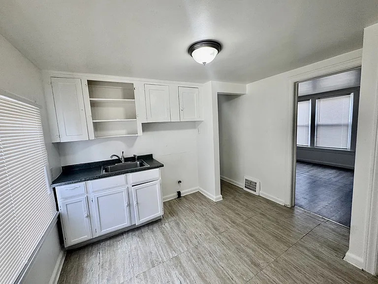15030 Rossini Dr #2 — Photo 3