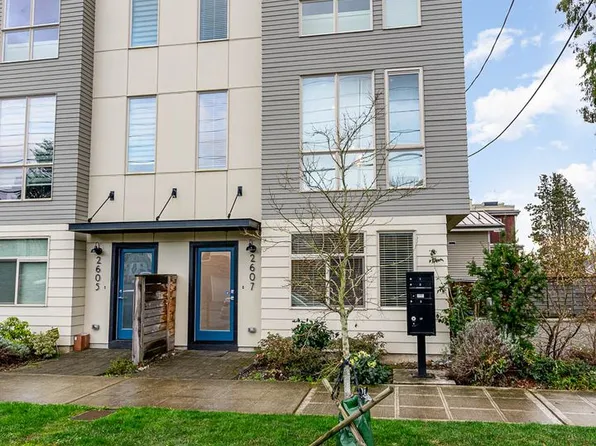 2607 NW 64th St, Seattle, WA 98107