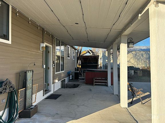 3rd image of 3731 16th St