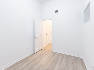 1407 Dupont St #304, Toronto, ON M6H 4J7