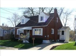 813 Chestnut St, Donora, PA 15033