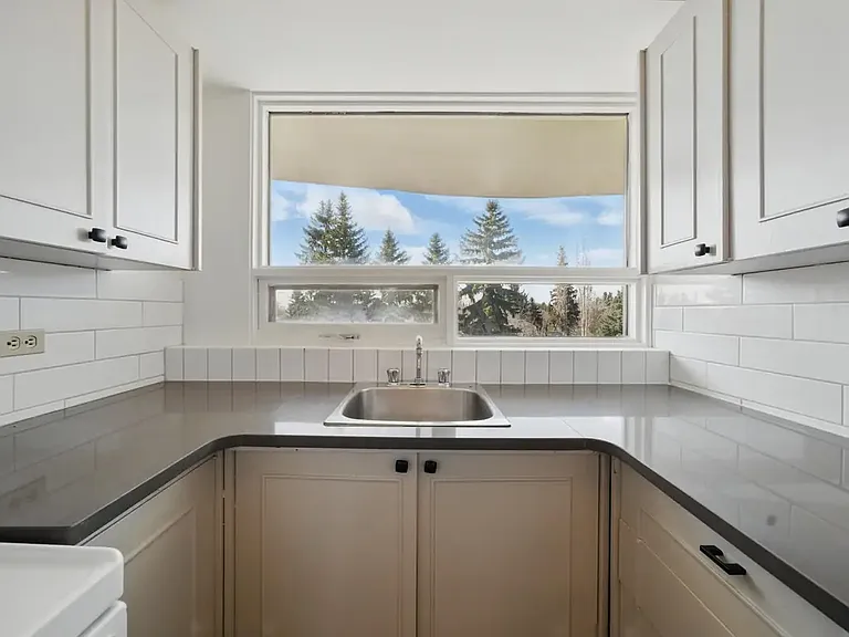815 50th Ave SW — Photo 50