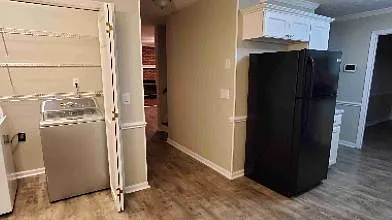 7494 Fairpoint Rd — Photo 9