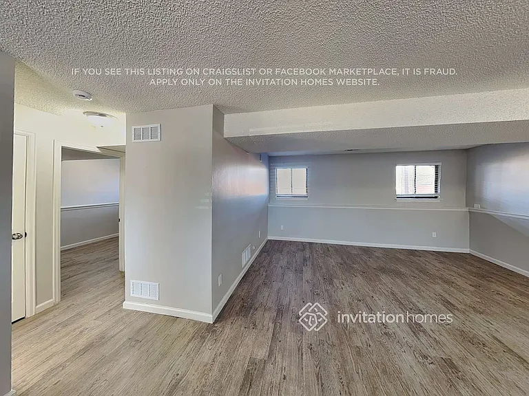 12150 Bellaire St — Photo 7