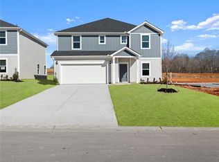 137 Firehole Rd, Gray Court, SC 29645