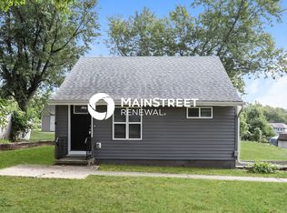 1411 Randall Rd, Independence, MO 64055